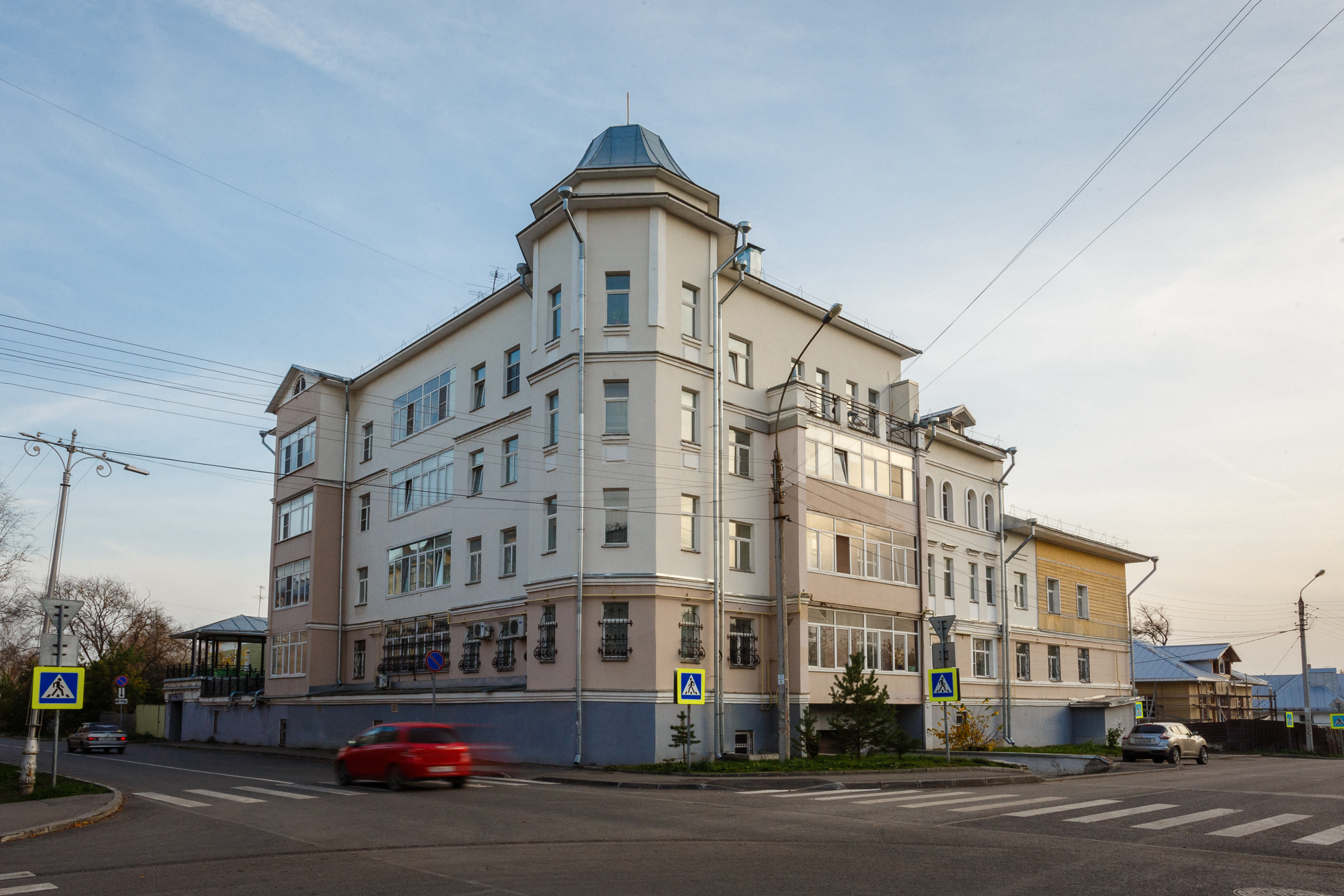 Дом с апартаментами VologDom в Вологде